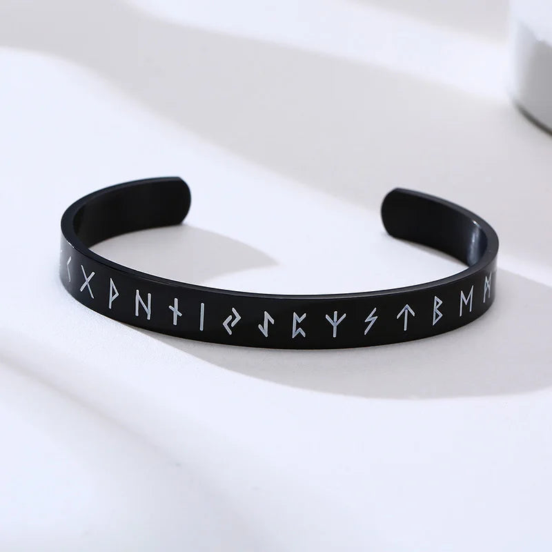 Vnox pulseiras viking de 8mm para homens, pulseira de punho com amuleto de letras runas viking nórdicas, pulseira vintage punk rock para meninos, presente de dia dos pais