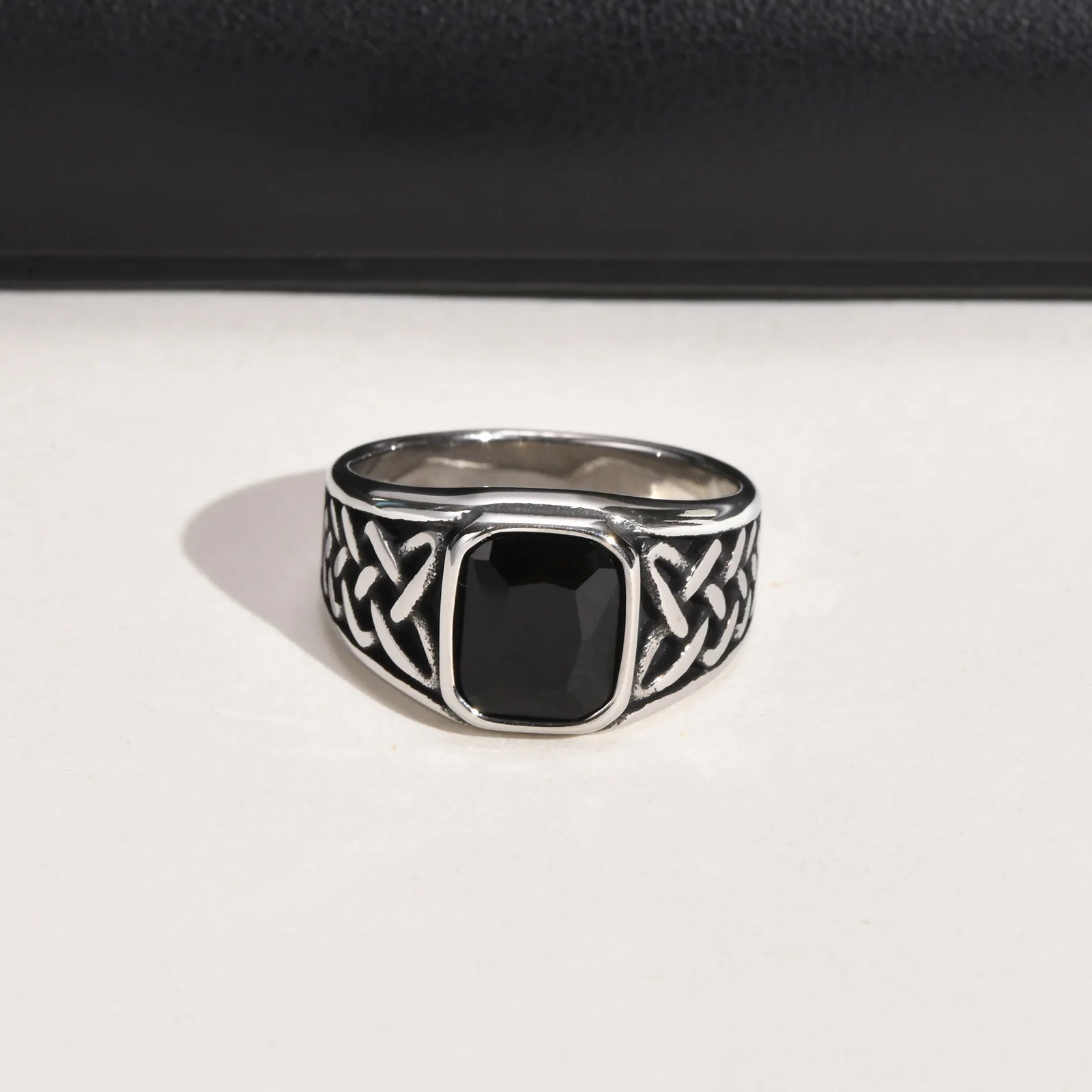 Vnox Chunky Punk Anéis para Homens, Viking Knot Rune Finger Band, Heavy Big Stone Jóias Masculinas