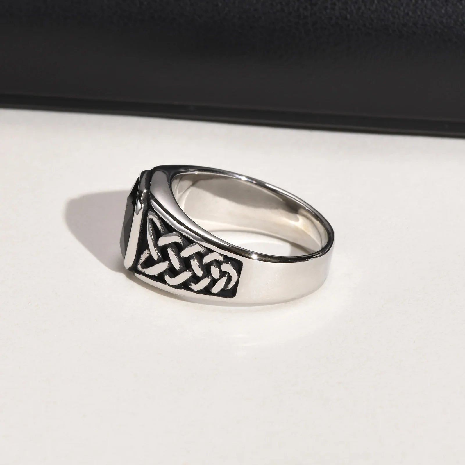 Vnox Chunky Punk Anéis para Homens, Viking Knot Rune Finger Band, Heavy Big Stone Jóias Masculinas