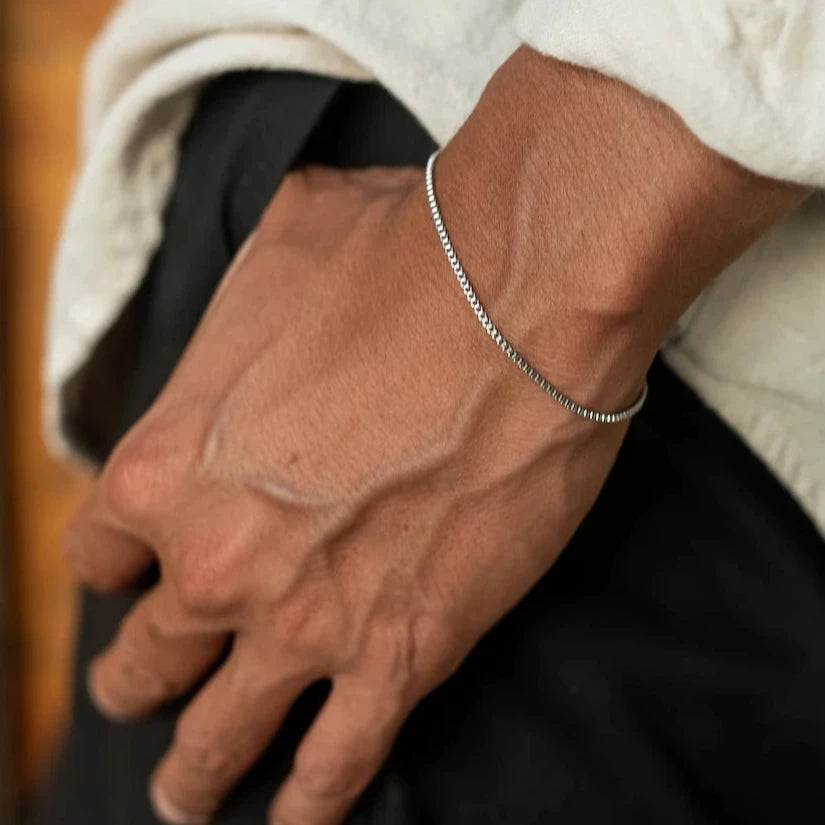 EManco-pulseira de aço inoxidável para homens e mulheres, charme minimalista, cor prata, presentes de jóias, atacado