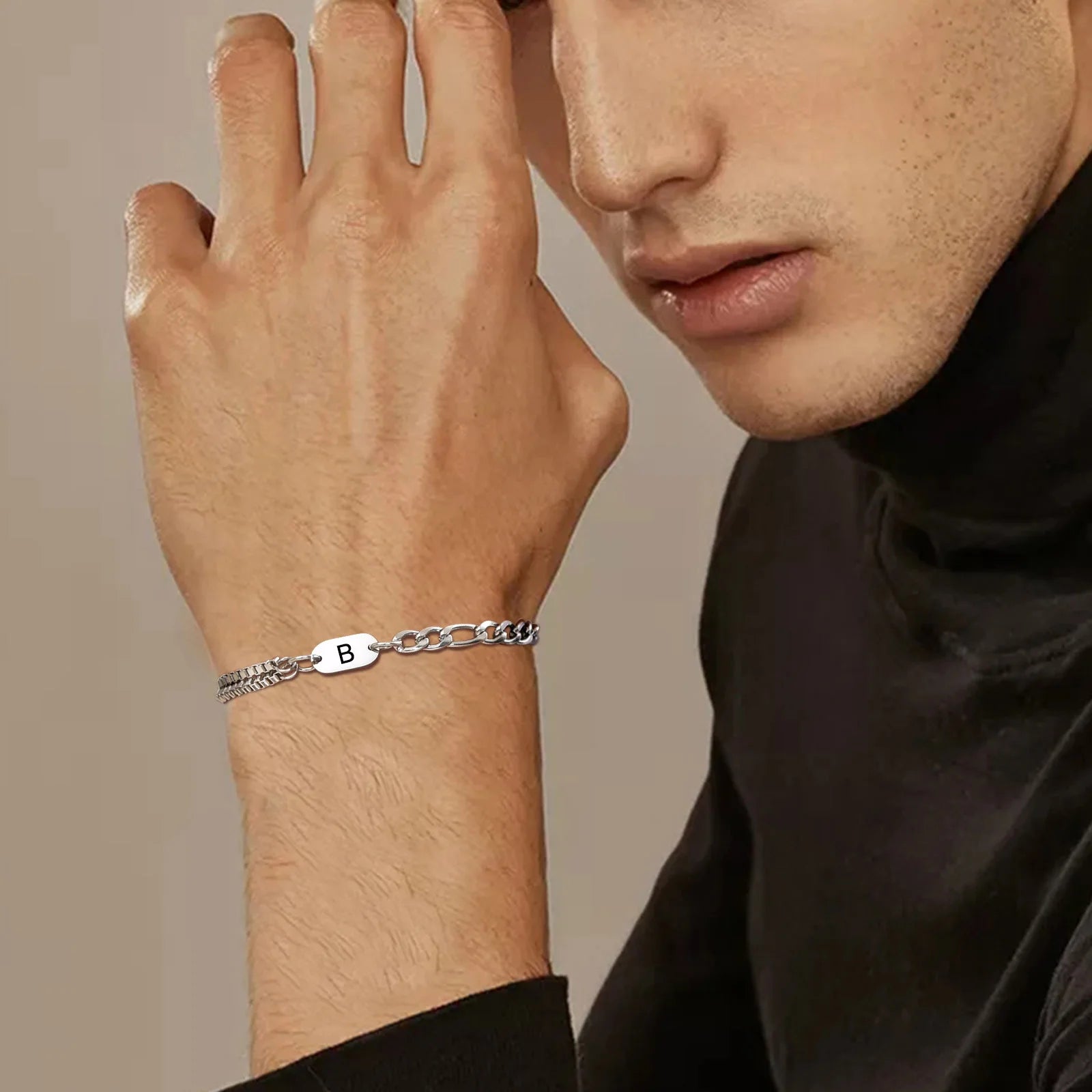 Pulseiras de corrente empilháveis unissex Vnox, corrente cubana Fogaro à prova d'água, pulseiras com nome de 26 letras, presente para homens e mulheres