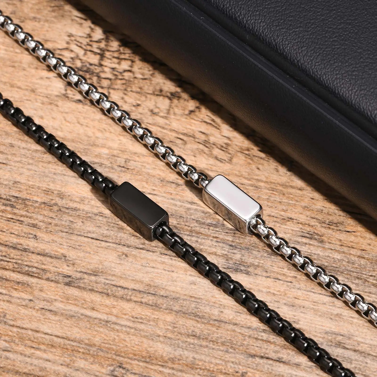 Vnox gravar nome caixa corrente pulseiras para homem, tubo quadrado geométrico de aço inoxidável personalizado nomes da família pulseiras presente para o pai