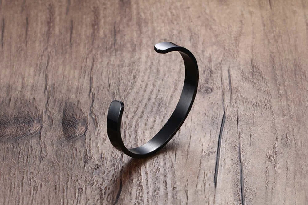 Vnox-bracelete de aço inoxidável e bracelete para homens, pulseiras simples, joias cor de ouro, alta qualidade, 2,5 "Dia